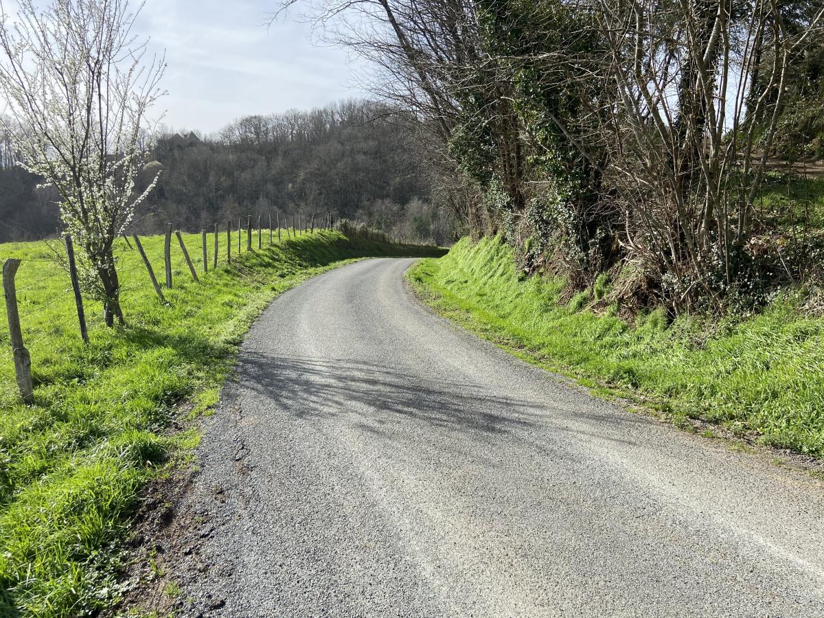 Beaulieu-sur-Dordogne - Voirie communale n°6 En Coursac